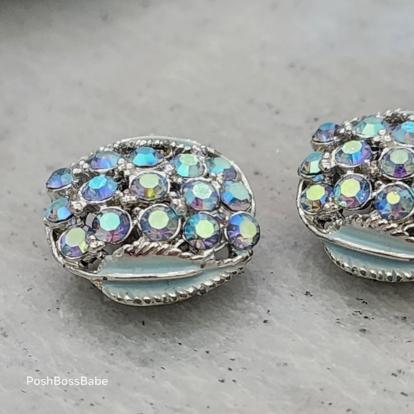 Vintage Aurora Borealis Rhinestone Clip-On Earrings | Silver Tone & Enamel - Picture 9 of 9